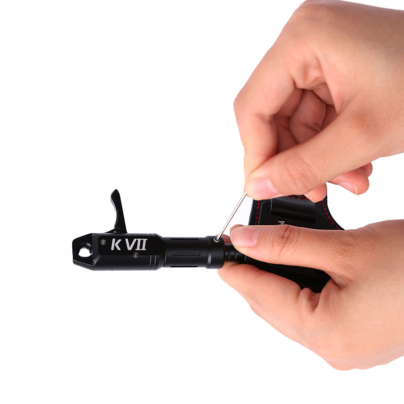 K7 Tiro con l'arco Aiuto per i - Archery Release Aid Caliper Wrist recensione e prezzo